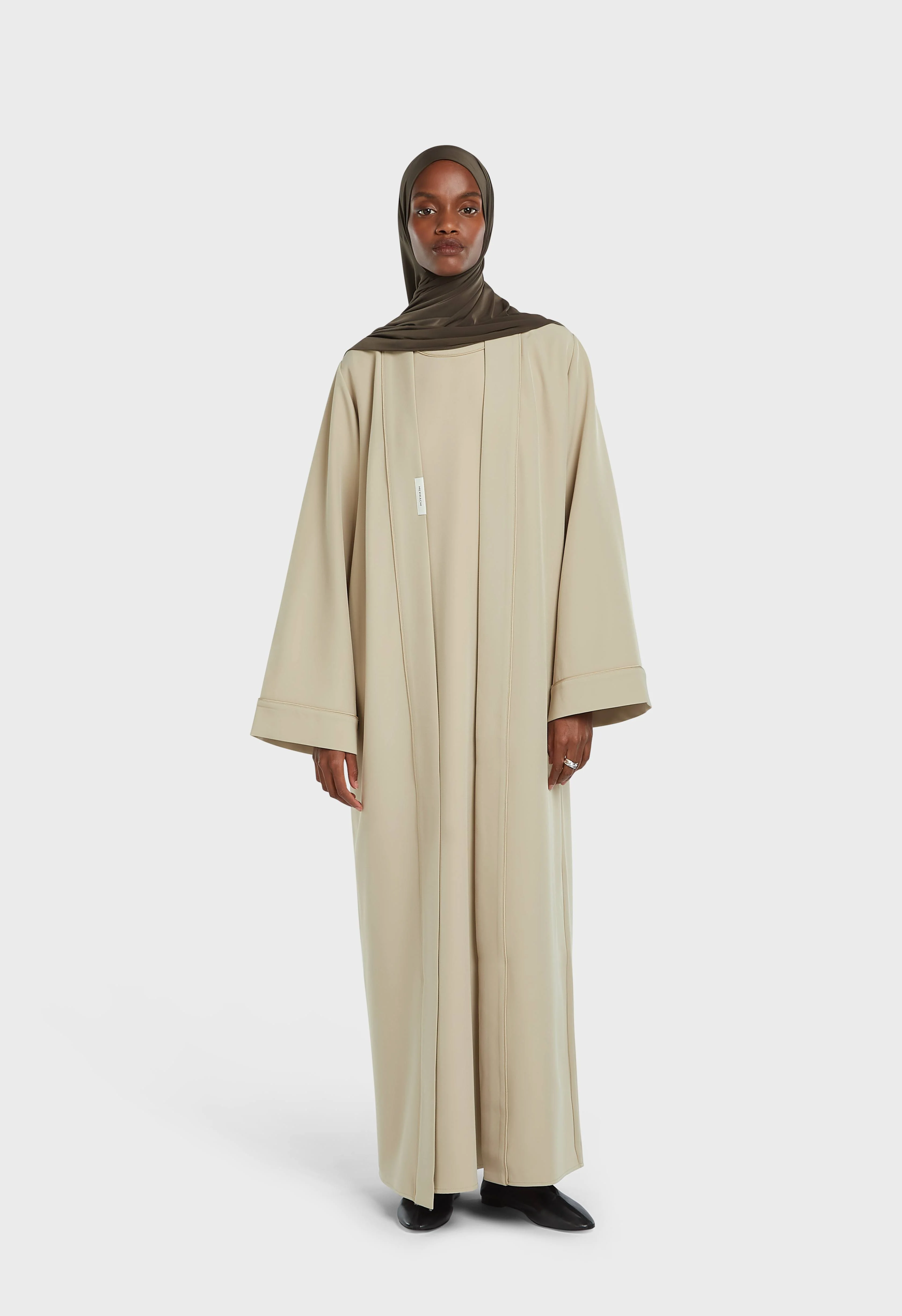 Essential Abaya Short | Mocha