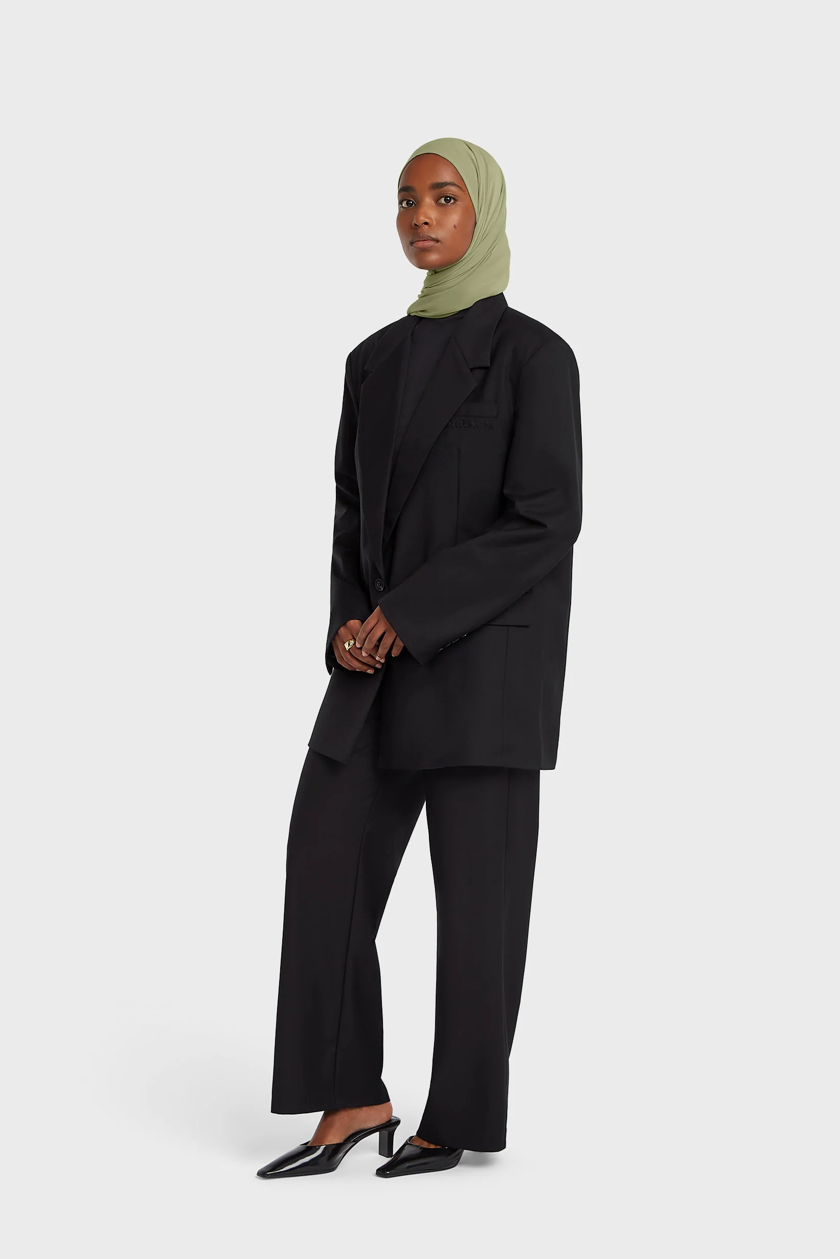 Essential Blazer | Black - Image 2