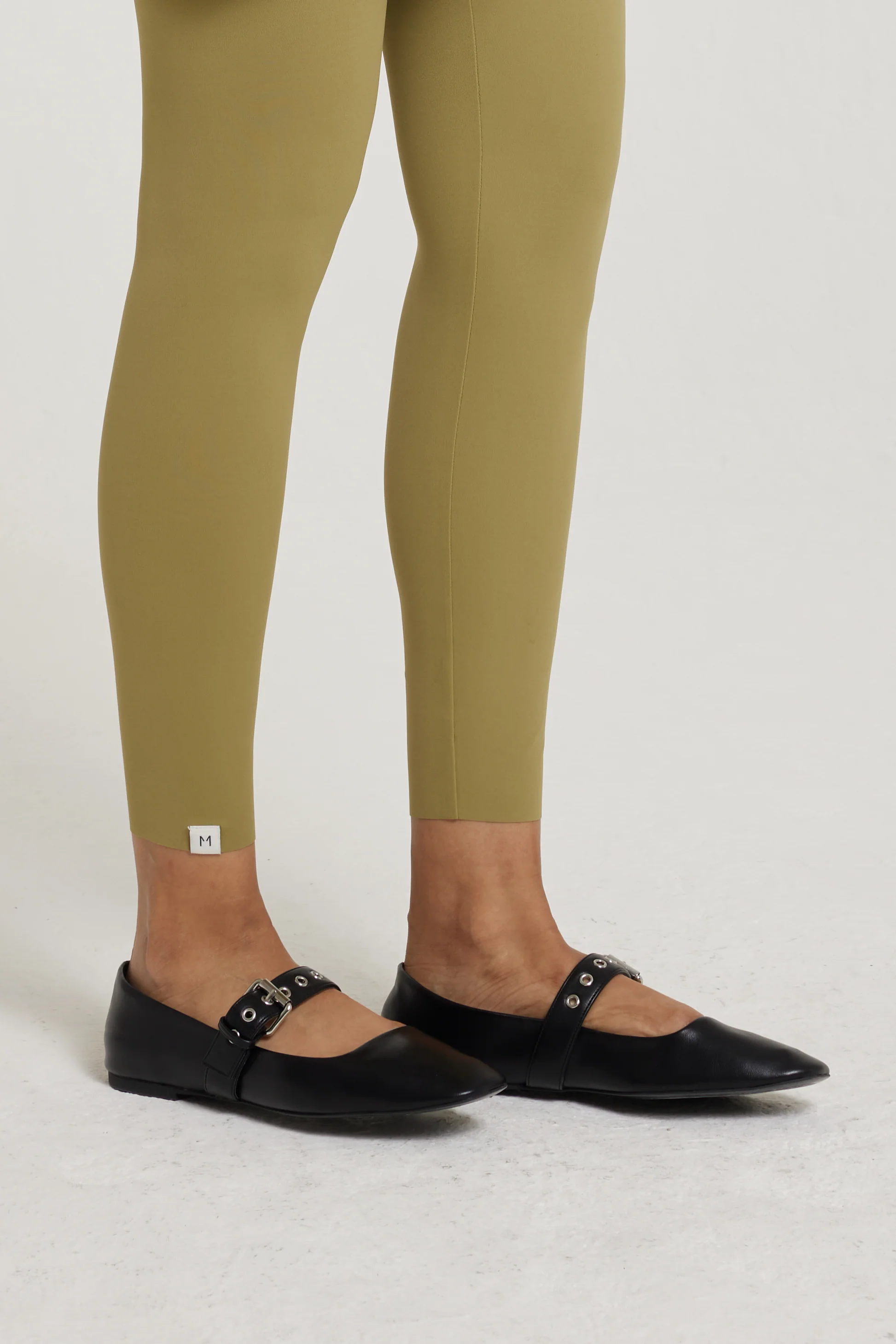 Essential Legging | Khaki Green - Image 2