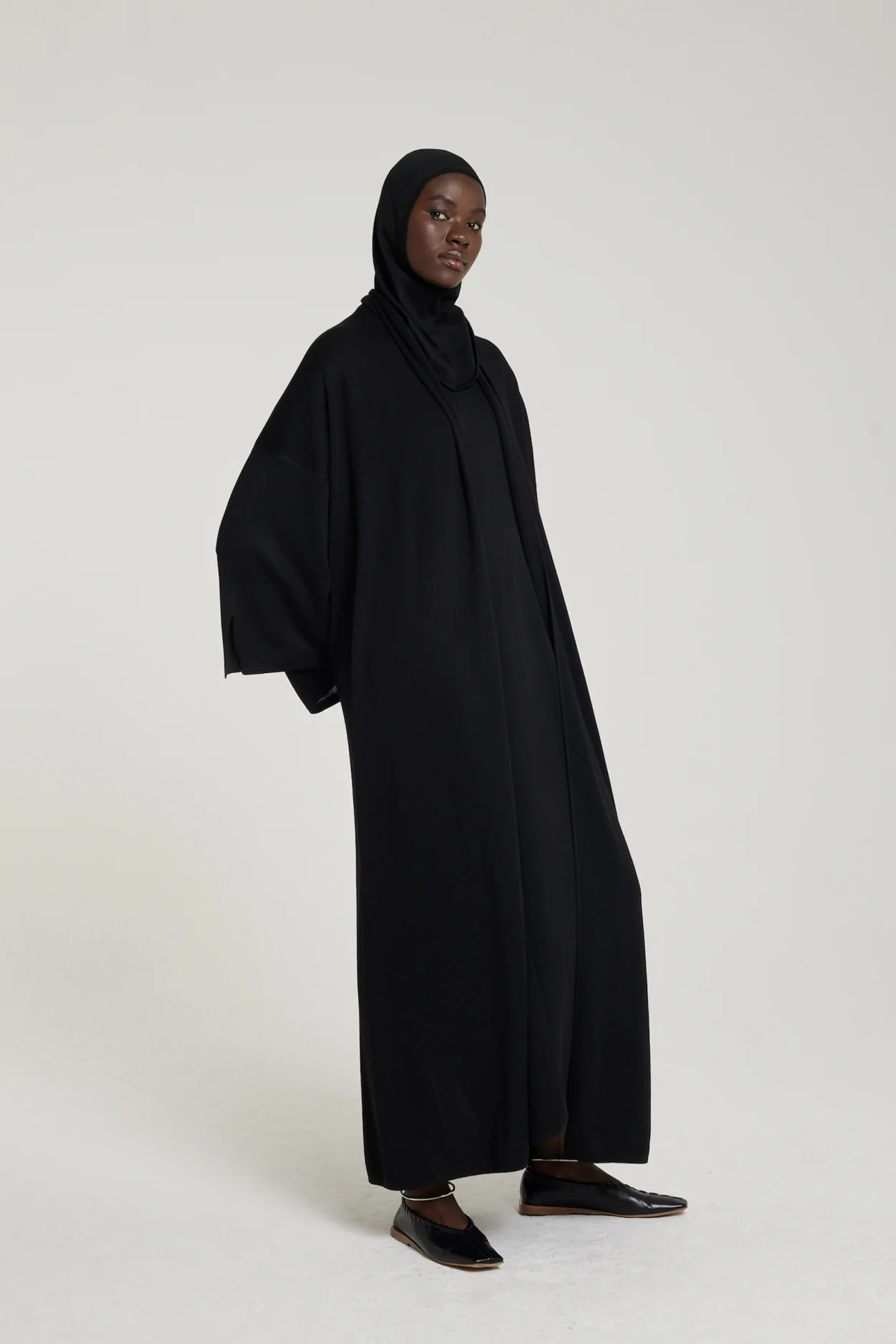 Knitted Abaya | Black - Image 2