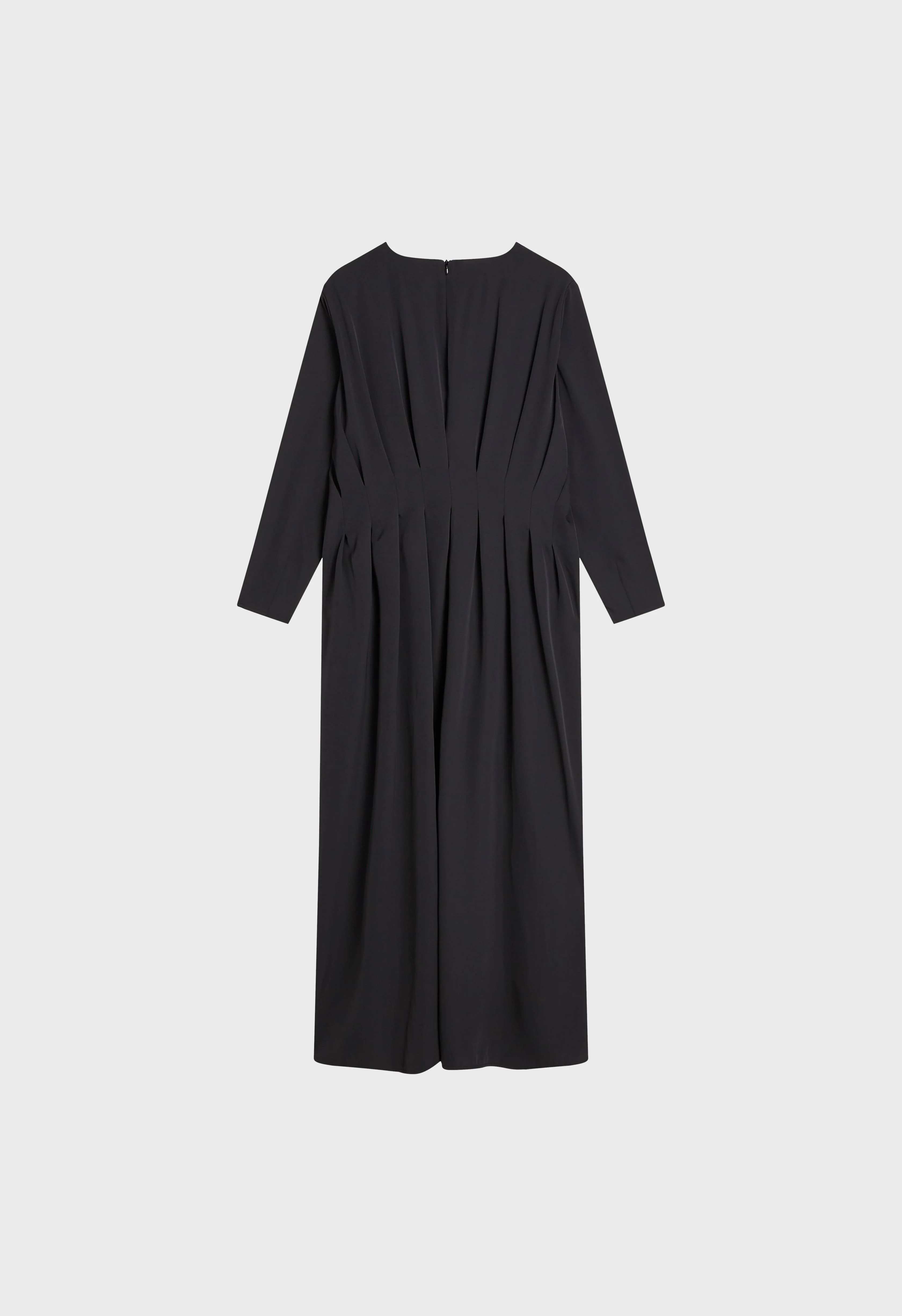 Pleated Back Dress | Black - Image 4