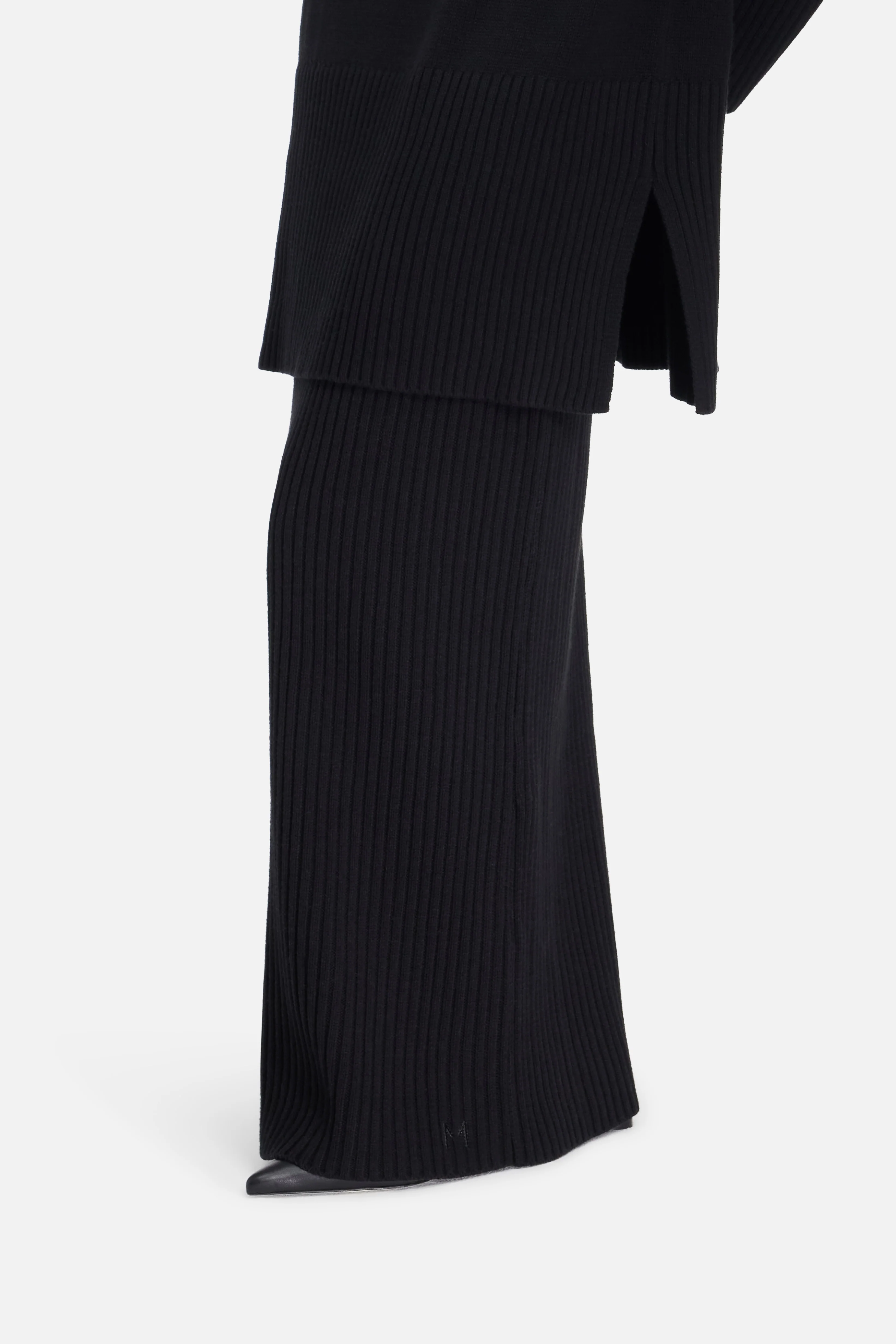 Ribbed Knit Skirt | Black - Image 3