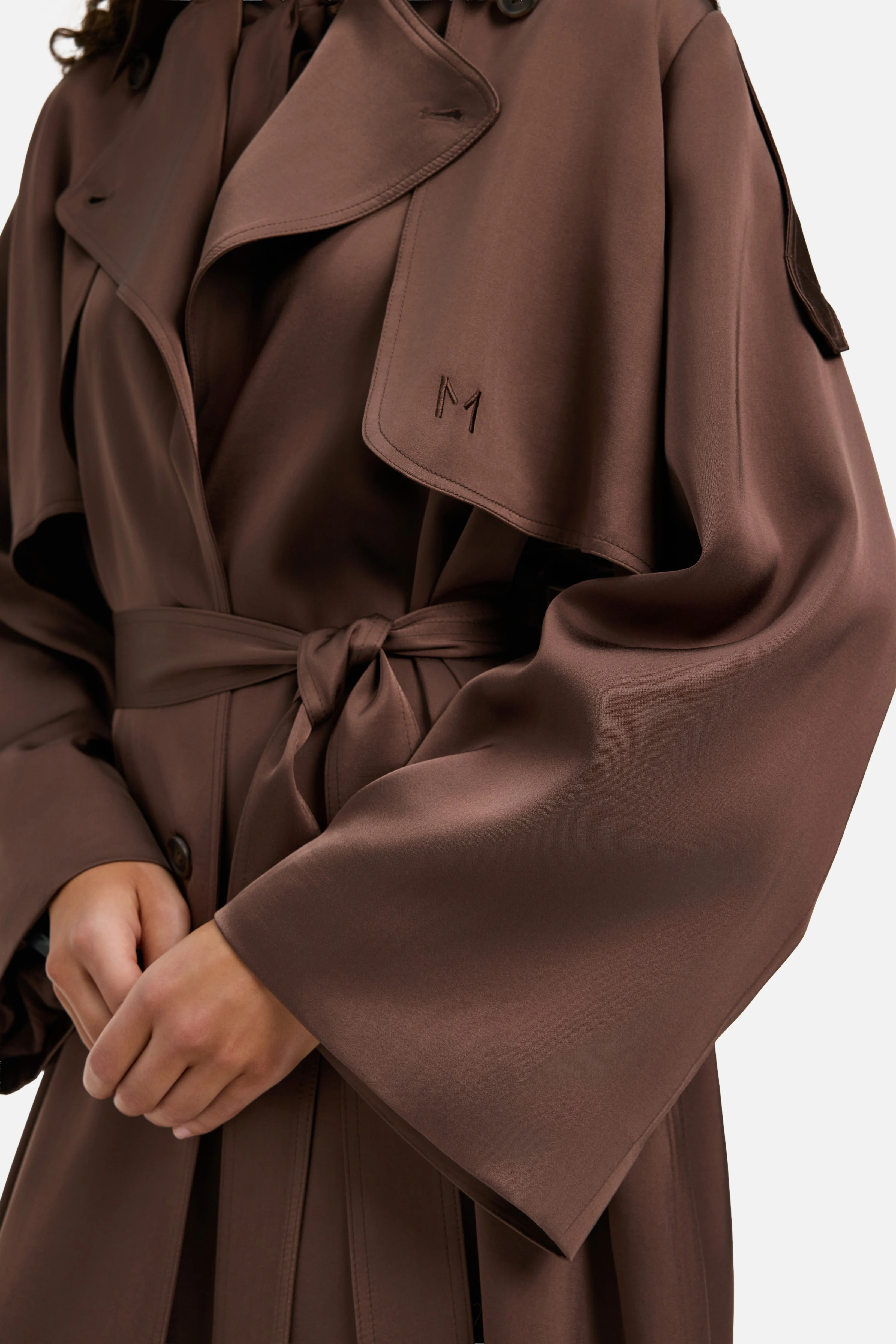 Summer Trench Abaya | Burnt Mocha - Image 3
