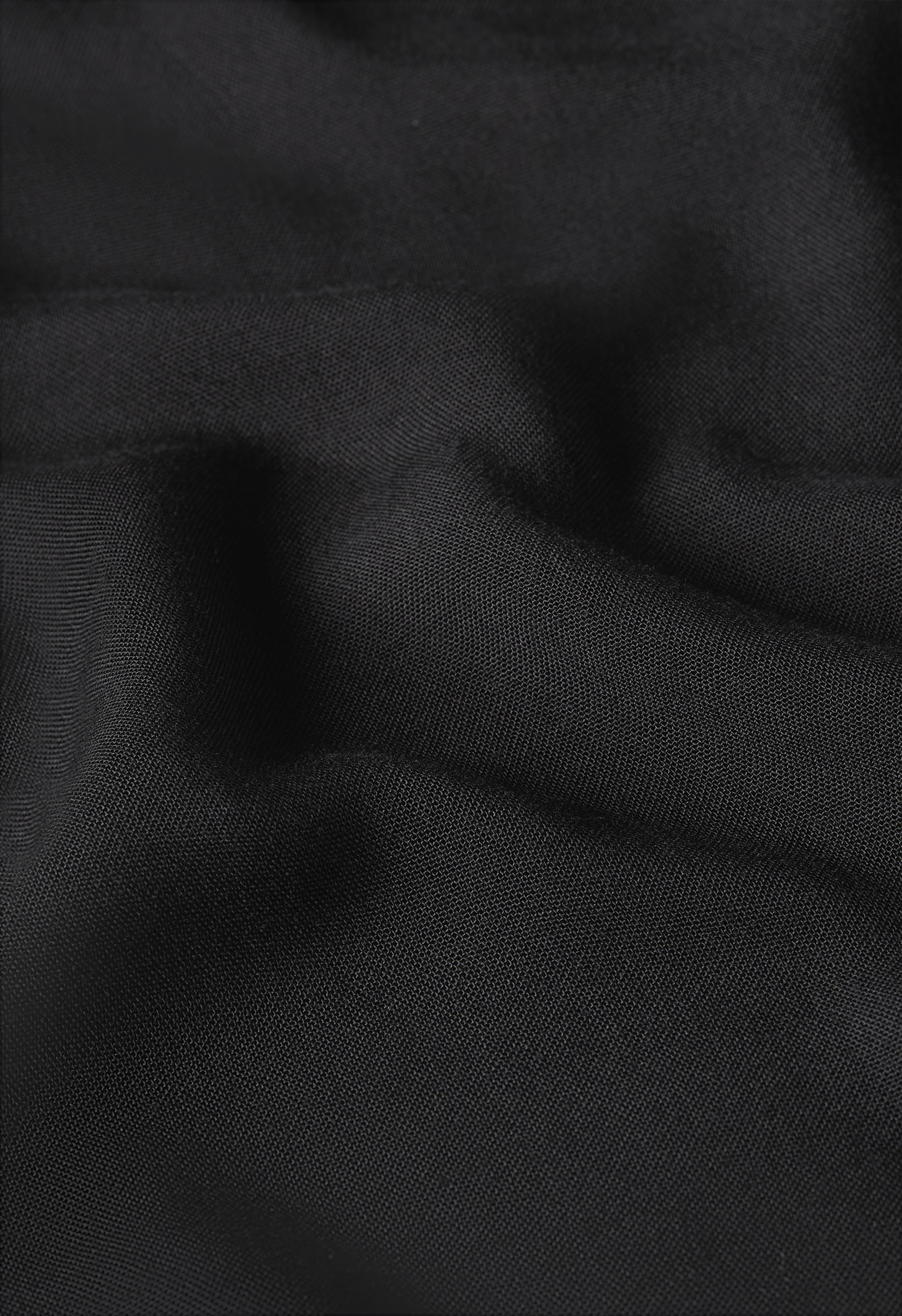 Weightless Woven Scarf | Black - Image 4