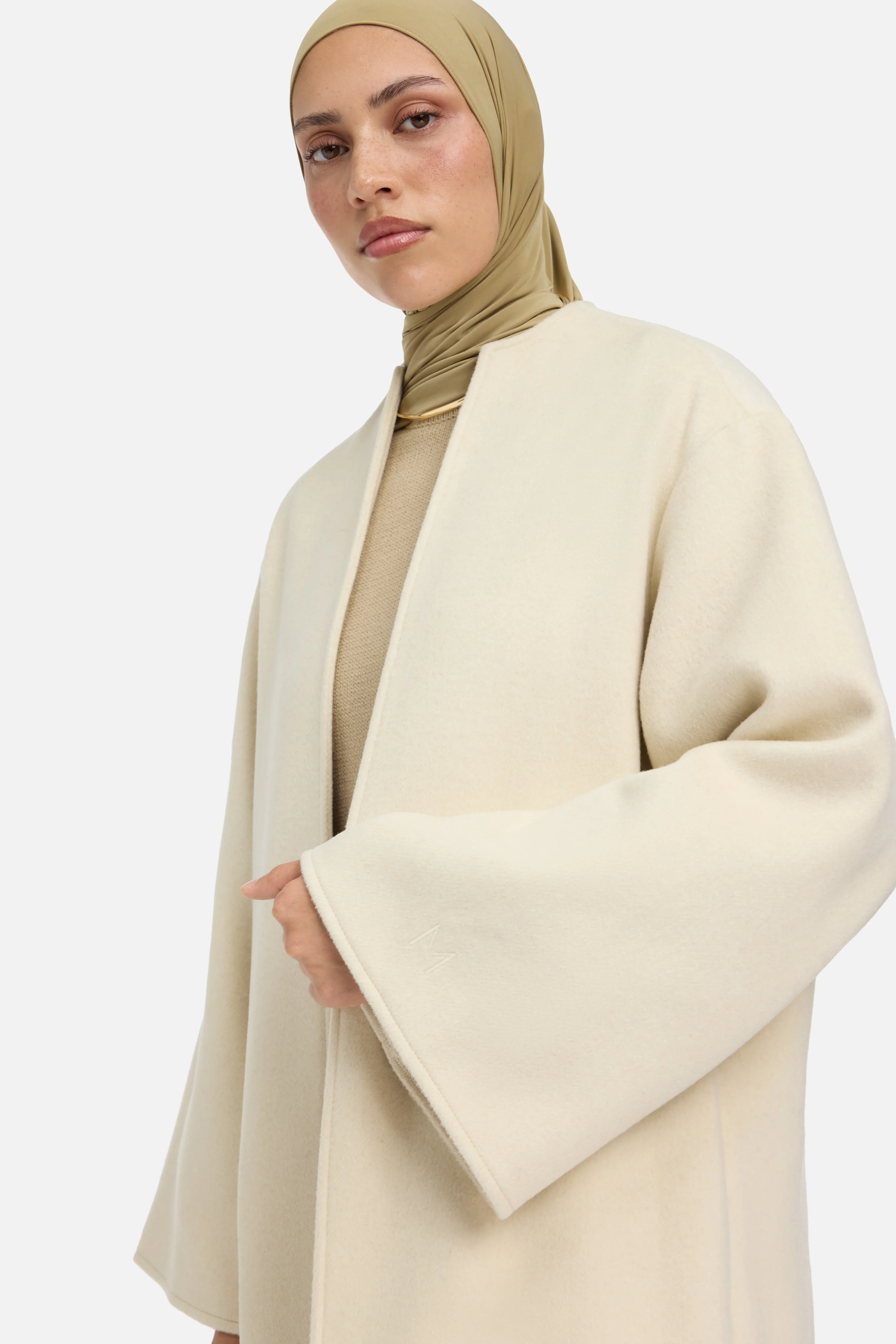 Wool Blend Abaya | Cloud White - Image 3